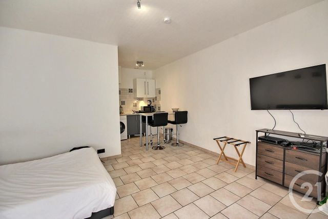 Appartement F1 à louer - 1 pièce - 28.0 m2 - BLOIS - 41 - CENTRE - Century 21 Girault Immobilier