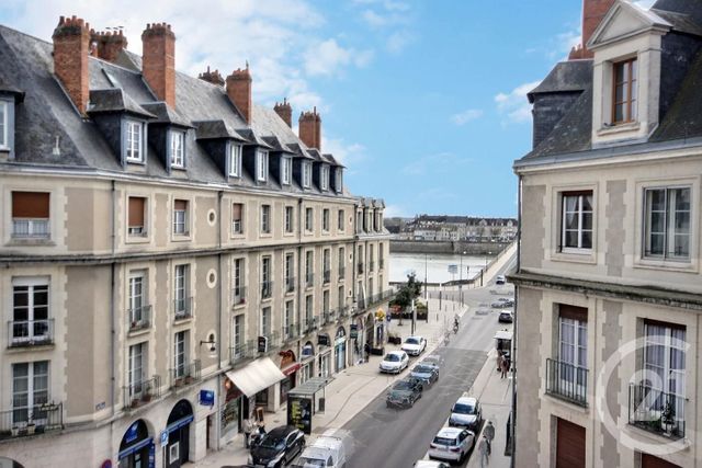 Appartement F2 à louer - 2 pièces - 55.0 m2 - BLOIS - 41 - CENTRE - Century 21 Girault Immobilier
