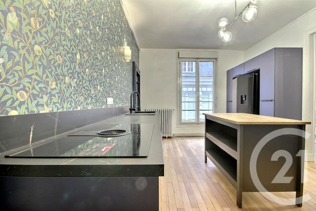 Appartement F5 à vendre - 5 pièces - 149.5 m2 - BLOIS - 41 - CENTRE - Century 21 Girault Immobilier