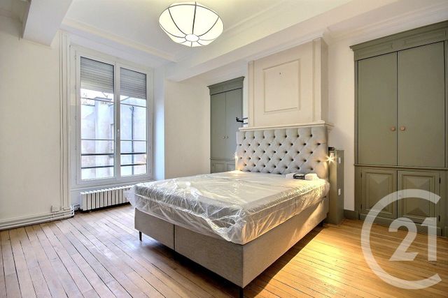 Appartement F5 à vendre - 5 pièces - 149.5 m2 - BLOIS - 41 - CENTRE - Century 21 Girault Immobilier