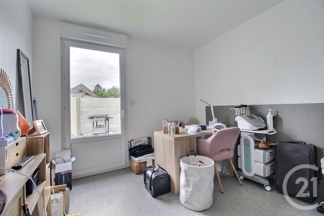 maison à louer - 4 pièces - 117.0 m2 - CHARSONVILLE - 45 - CENTRE - Century 21 Girault Immobilier