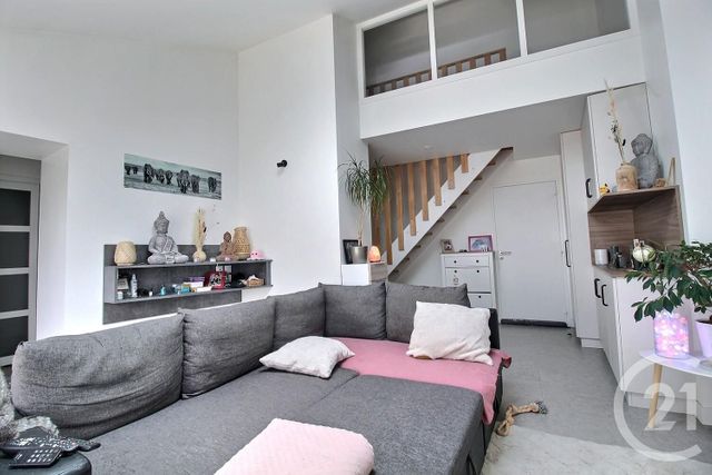 maison à louer - 4 pièces - 117.0 m2 - CHARSONVILLE - 45 - CENTRE - Century 21 Girault Immobilier