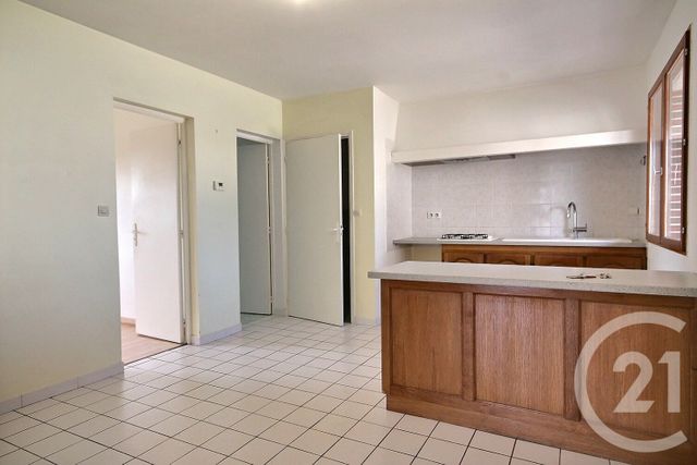 maison à louer - 3 pièces - 100.0 m2 - BLOIS - 41 - CENTRE - Century 21 Girault Immobilier