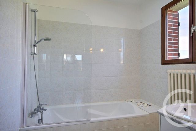 maison à louer - 3 pièces - 100.0 m2 - BLOIS - 41 - CENTRE - Century 21 Girault Immobilier