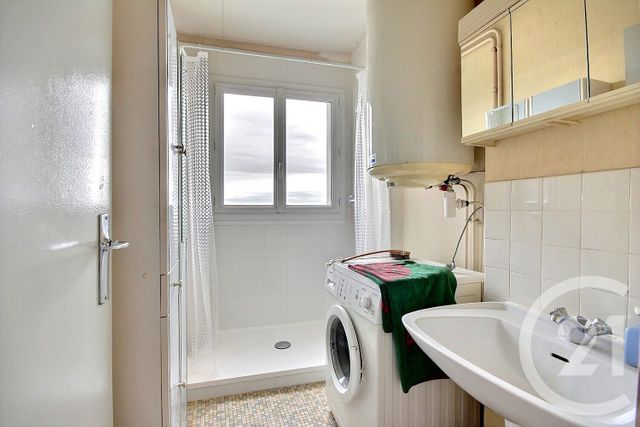 Appartement F2 à vendre - 3 pièces - 46.28 m2 - BLOIS - 41 - CENTRE - Century 21 Girault Immobilier