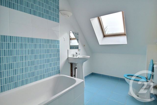 maison à louer - 7 pièces - 166.32 m2 - BEAUCE LA ROMAINE - 41 - CENTRE - Century 21 Girault Immobilier