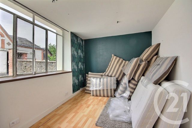 maison à louer - 5 pièces - 121.0 m2 - BRACIEUX - 41 - CENTRE - Century 21 Girault Immobilier