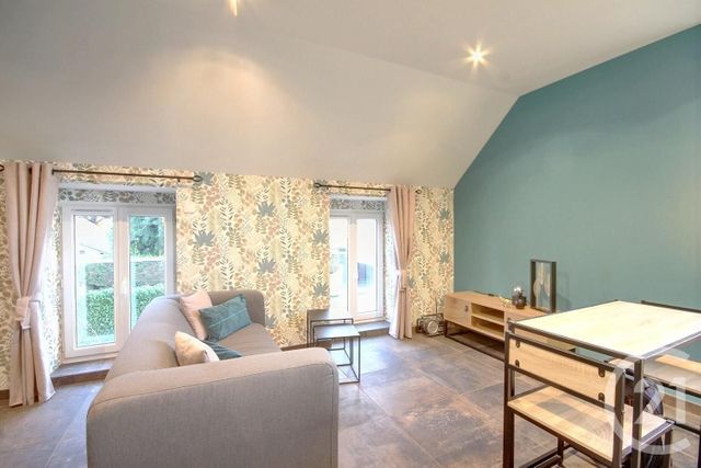 Appartement F1 bis à louer - 2 pièces - 28.97 m2 - VILLEBAROU - 41 - CENTRE - Century 21 Girault Immobilier