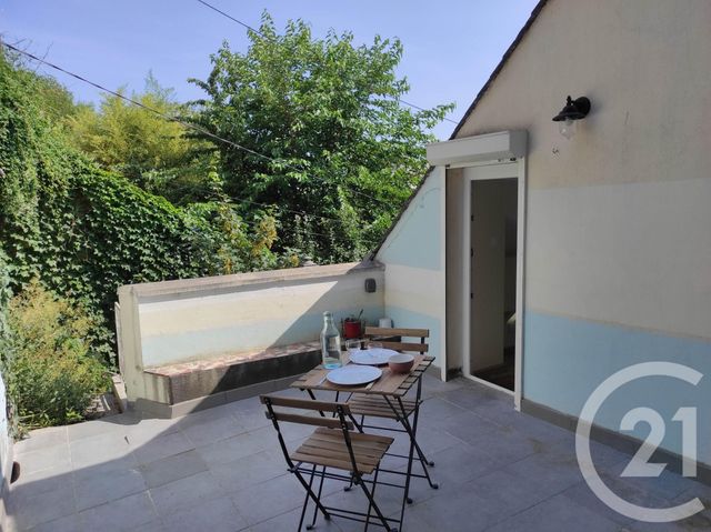 Appartement Studio à louer - 1 pièce - 26.0 m2 - BLOIS - 41 - CENTRE - Century 21 Girault Immobilier