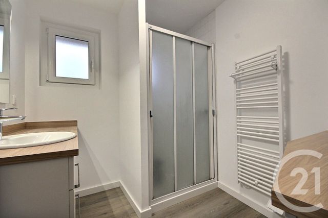 maison à louer - 4 pièces - 110.0 m2 - CHARSONVILLE - 45 - CENTRE - Century 21 Girault Immobilier