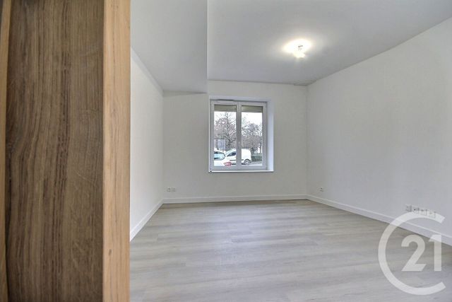 maison à louer - 4 pièces - 110.0 m2 - CHARSONVILLE - 45 - CENTRE - Century 21 Girault Immobilier