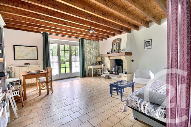 maison à vendre - 6 pièces - 180.0 m2 - OUCHAMPS - 41 - CENTRE - Century 21 Girault Immobilier