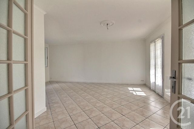 maison à louer - 3 pièces - 73.77 m2 - SUEVRES - 41 - CENTRE - Century 21 Girault Immobilier
