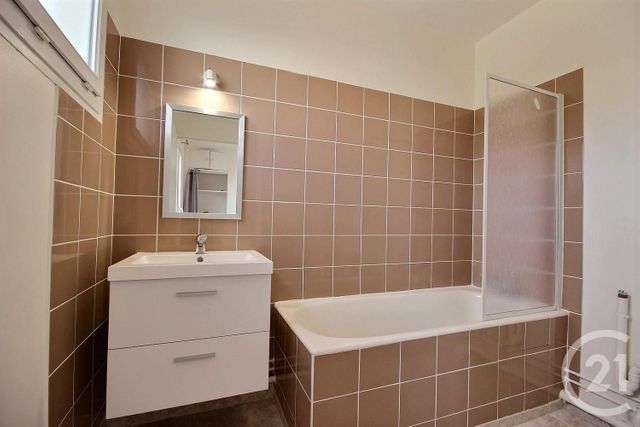 Appartement à louer - 2 pièces - 36.0 m2 - BLOIS - 41 - CENTRE - Century 21 Girault Immobilier