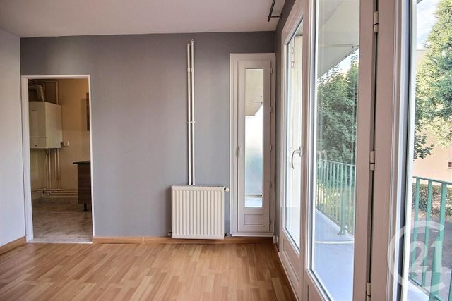 Appartement à louer - 2 pièces - 36.0 m2 - BLOIS - 41 - CENTRE - Century 21 Girault Immobilier