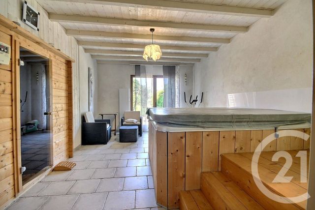 maison à vendre - 8 pièces - 262.0 m2 - MONT PRES CHAMBORD - 41 - CENTRE - Century 21 Girault Immobilier