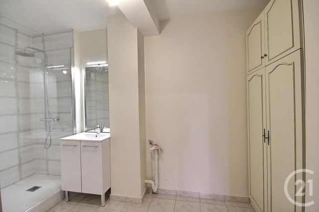 Appartement F3 à louer - 3 pièces - 89.9 m2 - BLOIS - 41 - CENTRE - Century 21 Girault Immobilier