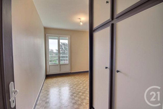 Appartement F3 à louer - 3 pièces - 89.9 m2 - BLOIS - 41 - CENTRE - Century 21 Girault Immobilier