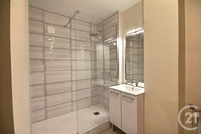Appartement F3 à louer - 3 pièces - 89.9 m2 - BLOIS - 41 - CENTRE - Century 21 Girault Immobilier