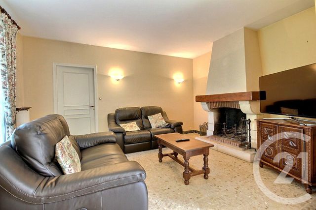 maison à vendre - 7 pièces - 137.0 m2 - MENARS - 41 - CENTRE - Century 21 Girault Immobilier