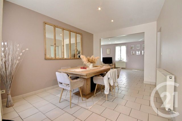 maison à vendre - 5 pièces - 103.0 m2 - LA CHAUSSEE ST VICTOR - 41 - CENTRE - Century 21 Girault Immobilier