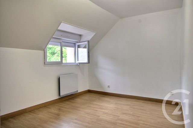 Appartement F4 à louer - 4 pièces - 57.27 m2 - ST LAURENT NOUAN - 41 - CENTRE - Century 21 Girault Immobilier
