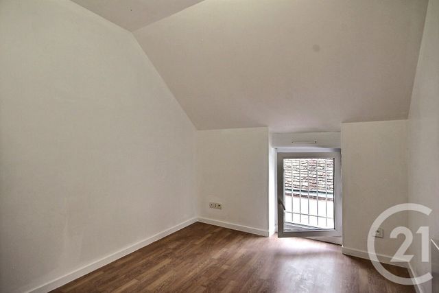 Appartement F4 à louer - 4 pièces - 57.27 m2 - ST LAURENT NOUAN - 41 - CENTRE - Century 21 Girault Immobilier