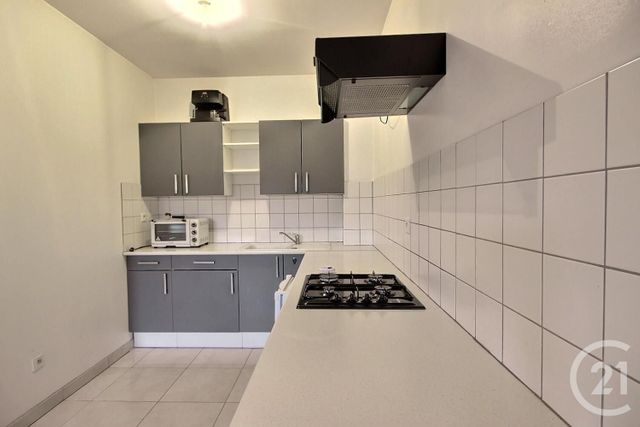 Appartement F2 à louer - 2 pièces - 58.71 m2 - SUEVRES - 41 - CENTRE - Century 21 Girault Immobilier