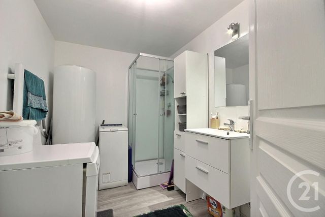 Appartement à louer - 3 pièces - 47.09 m2 - OUZOUER LE MARCHE - 41 - CENTRE - Century 21 Girault Immobilier