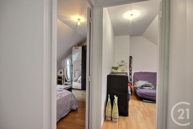 Appartement à louer - 3 pièces - 47.09 m2 - OUZOUER LE MARCHE - 41 - CENTRE - Century 21 Girault Immobilier