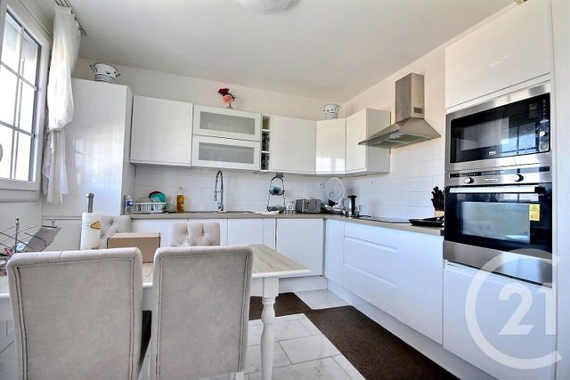 maison à vendre - 6 pièces - 180.81 m2 - LA CHAUSSEE ST VICTOR - 41 - CENTRE - Century 21 Girault Immobilier