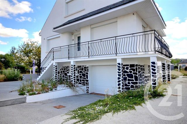maison à vendre - 6 pièces - 180.81 m2 - LA CHAUSSEE ST VICTOR - 41 - CENTRE - Century 21 Girault Immobilier