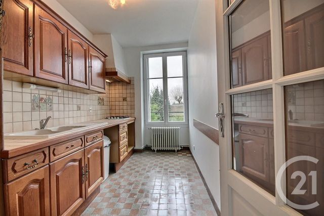 Appartement F1 à louer - 2 pièces - 40.0 m2 - MER - 41 - CENTRE - Century 21 Girault Immobilier