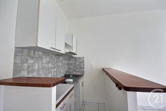 Appartement à louer - 2 pièces - 36.4 m2 - BLOIS - 41 - CENTRE - Century 21 Girault Immobilier