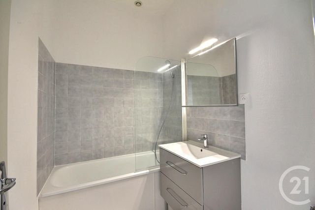 Appartement à louer - 2 pièces - 36.4 m2 - BLOIS - 41 - CENTRE - Century 21 Girault Immobilier