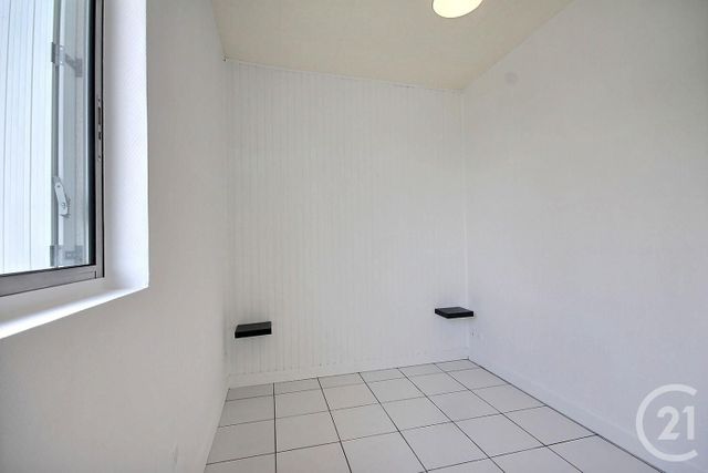 Appartement à louer - 2 pièces - 36.4 m2 - BLOIS - 41 - CENTRE - Century 21 Girault Immobilier