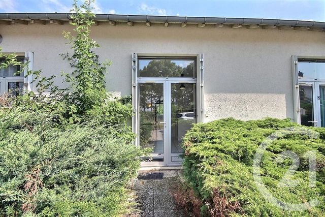 Appartement à louer - 2 pièces - 36.4 m2 - BLOIS - 41 - CENTRE - Century 21 Girault Immobilier