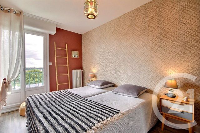 Appartement F4 à vendre - 4 pièces - 104.43 m2 - BLOIS - 41 - CENTRE - Century 21 Girault Immobilier