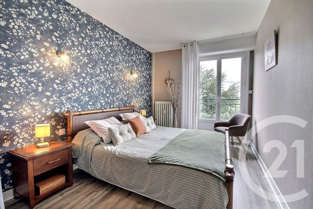 Appartement F4 à vendre - 4 pièces - 104.43 m2 - BLOIS - 41 - CENTRE - Century 21 Girault Immobilier