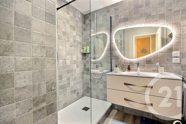 Appartement F4 à vendre - 4 pièces - 104.43 m2 - BLOIS - 41 - CENTRE - Century 21 Girault Immobilier