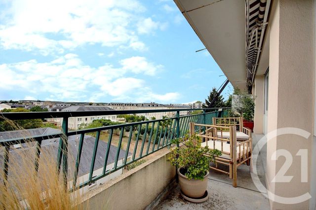 Appartement F4 à vendre - 4 pièces - 104.43 m2 - BLOIS - 41 - CENTRE - Century 21 Girault Immobilier