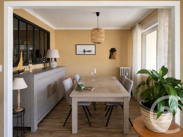 Appartement F4 à vendre - 4 pièces - 104.43 m2 - BLOIS - 41 - CENTRE - Century 21 Girault Immobilier