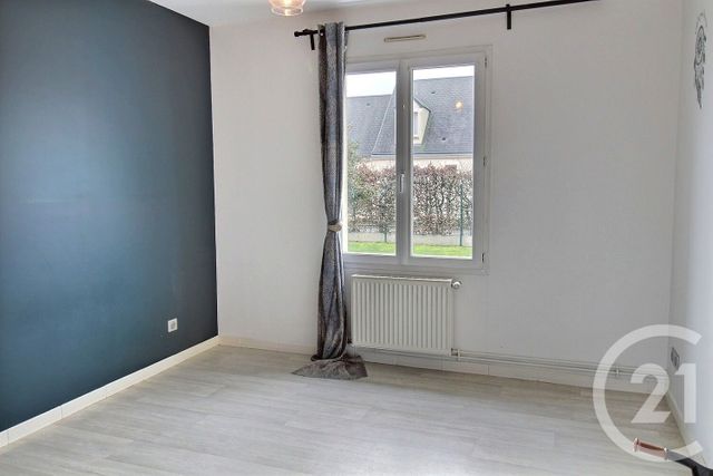 maison à louer - 6 pièces - 116.0 m2 - BEAUCE LA ROMAINE - 41 - CENTRE - Century 21 Girault Immobilier