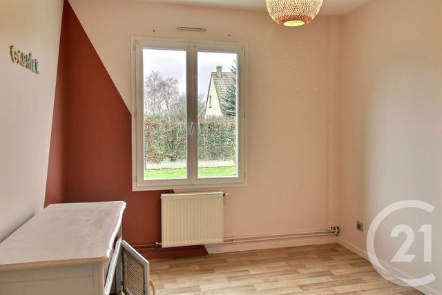 maison à louer - 6 pièces - 116.0 m2 - BEAUCE LA ROMAINE - 41 - CENTRE - Century 21 Girault Immobilier