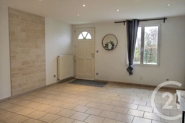 maison à louer - 6 pièces - 116.0 m2 - BEAUCE LA ROMAINE - 41 - CENTRE - Century 21 Girault Immobilier