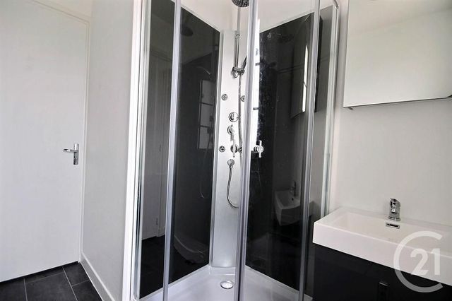 maison à louer - 4 pièces - 64.0 m2 - MER - 41 - CENTRE - Century 21 Girault Immobilier