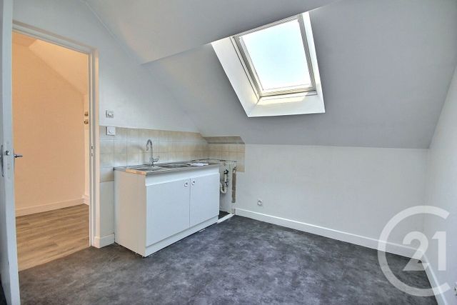 Appartement F3 à louer - 3 pièces - 74.0 m2 - BLOIS - 41 - CENTRE - Century 21 Girault Immobilier