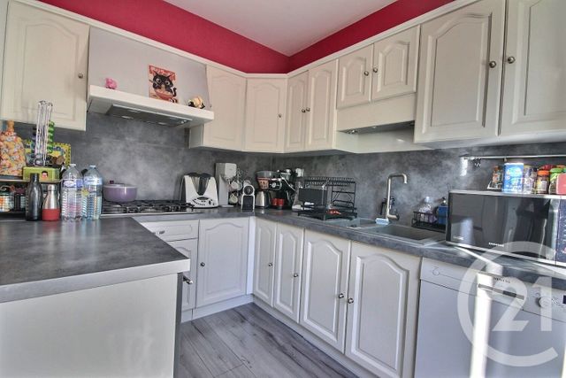 maison à vendre - 5 pièces - 120.0 m2 - CANDE SUR BEUVRON - 41 - CENTRE - Century 21 Girault Immobilier