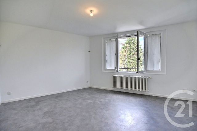 Appartement à louer - 4 pièces - 87.0 m2 - BLOIS - 41 - CENTRE - Century 21 Girault Immobilier
